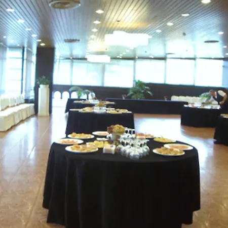 Congreso Szálloda 4*