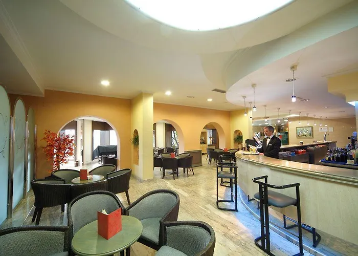 Отель Congreso 4*